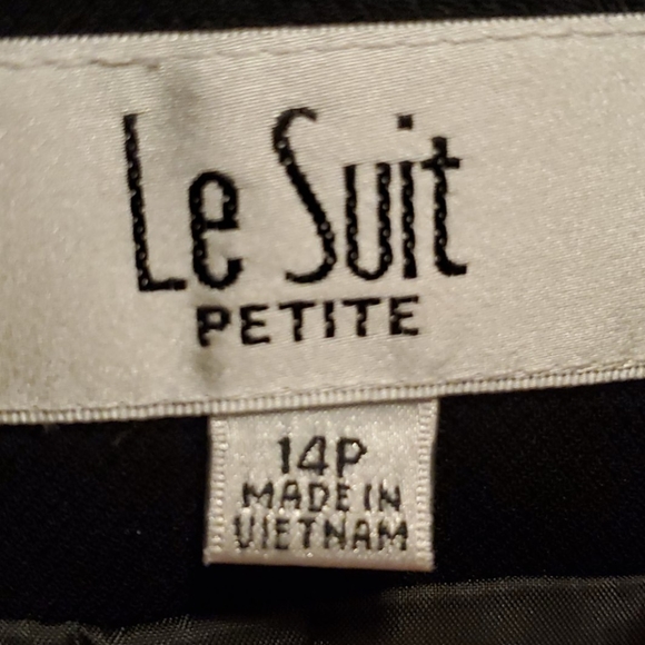 Le Suit Petite sz. 14P Ruffle Skirt Suit Set - Picture 6 of 7